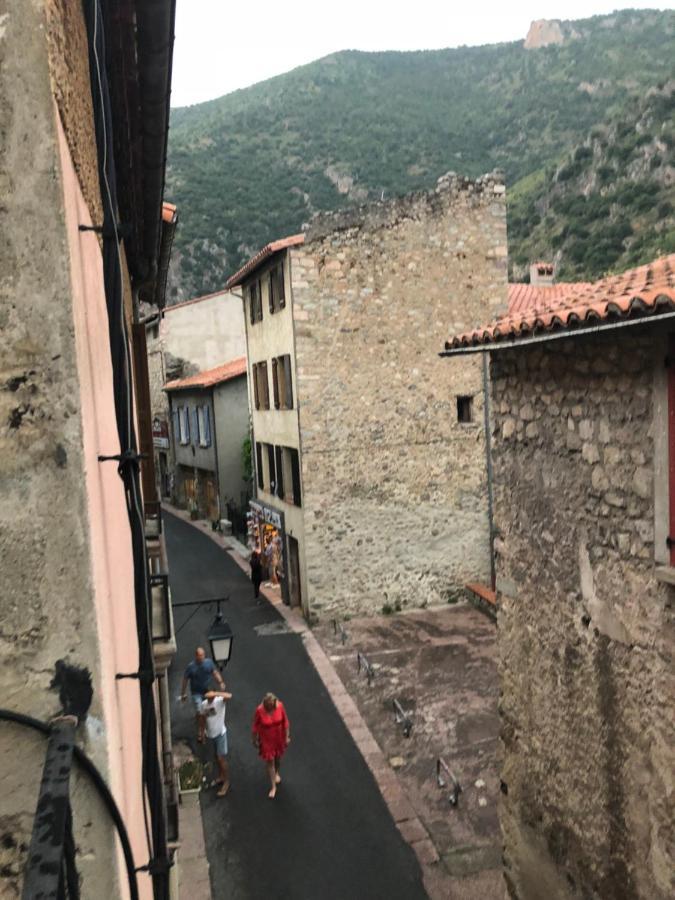 Maison Les Ramparts Villefranche-de-Conflent Eksteriør billede